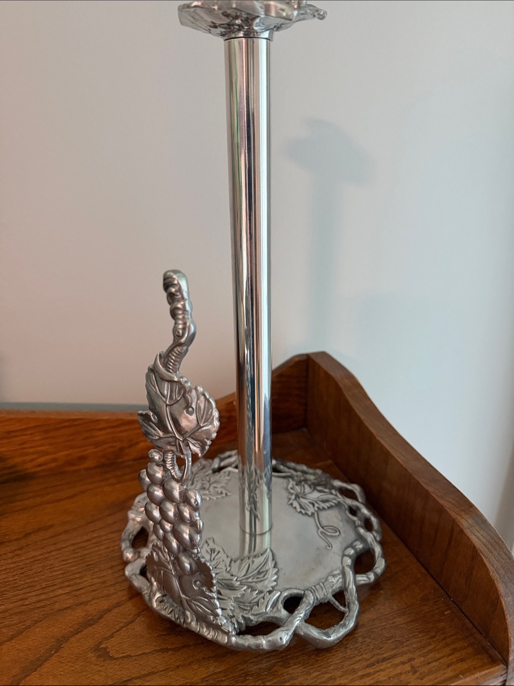 Arthur Court Silver Grape & Leaf Paper Towel Holder